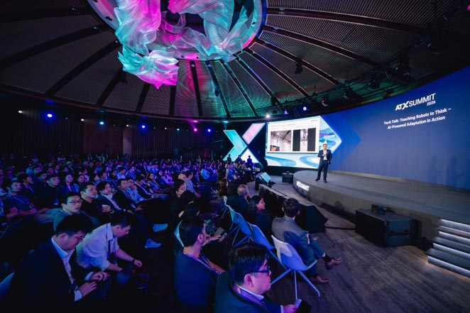 Tech Talk: Teaching Robots to Think — AI-Powered Adaptation in Action